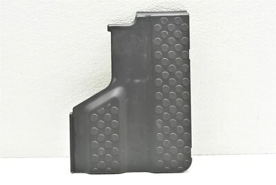 Bandeja tapa derecha Subaru Baja Turbo 2003-2006 91101AE06A 03-06 Foto 1 de 4