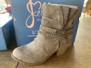 JELLYPOP SHOES, STARLIN, TAUPE DISTRESS ANKLE BOOT, SIZE: 7.5M , NIB! - Picture 1 of 7