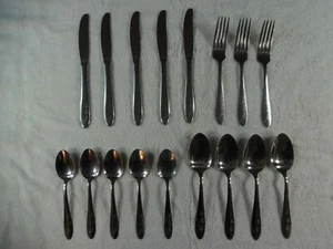 17pc Wallace Stainless Flatware 115B - Picture 1 of 12