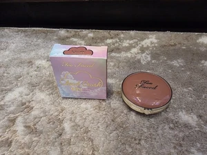 Too Faced- Cloud Crush Blurring Blush- VELVET CRUSH- .17oz- NIB - Picture 1 of 3