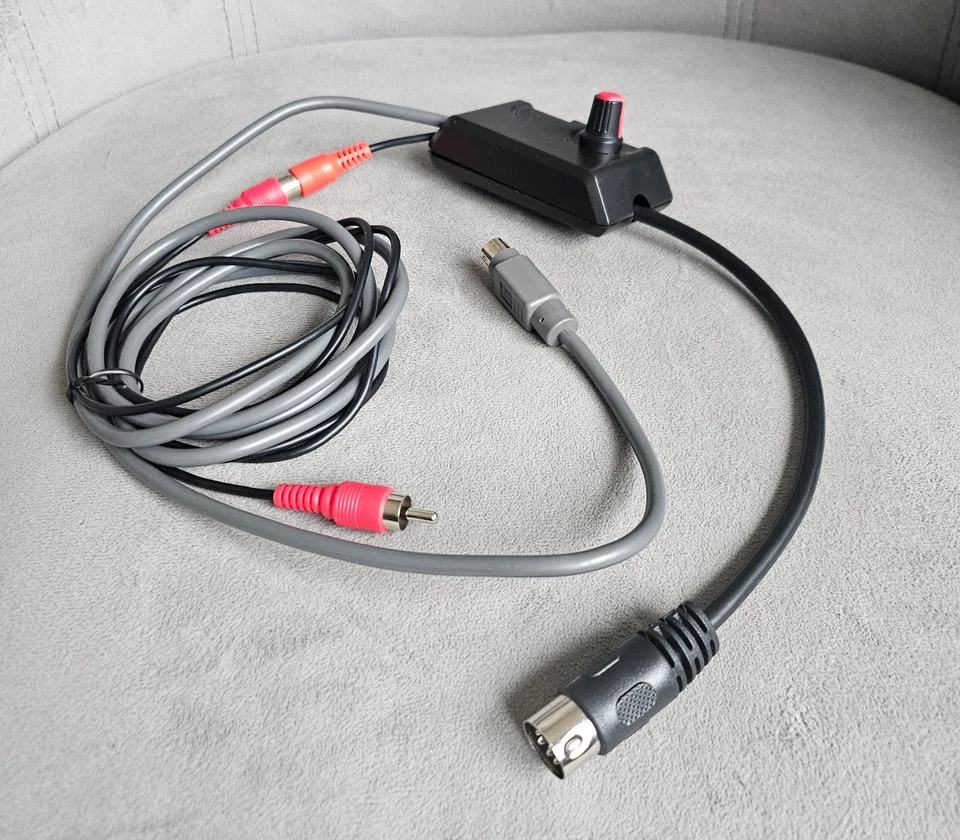 Commodore C16, 64, 128 Color S-Video & Audio Cable with Chroma Adjuster  Tested - Image 1 of 1