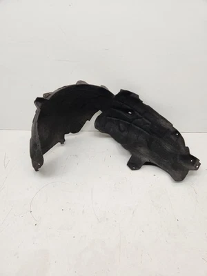 Land Rover Range Rover Evoque 2020-2025 guardabarros trasero derecho forro Splash OEM Foto 1 de 4