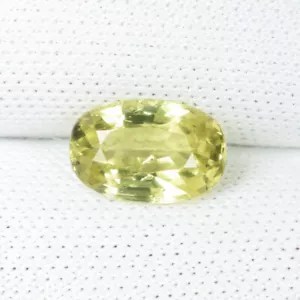 Granato Malesia Naturale Lucentezza Massiccia "Verde Giallastro" 1,25 Cts - Ovale....!!!!! - Foto 1 di 2