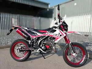 Rieju MRT 50 Trophy SM 55mph 50cc 2T 2 Stroke 2024 Delivery & Finance UK/IRE - Picture 1 of 13