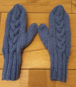 Handschuhe Damen handgestrickt Wolle jeansblau mit Zopf  Größe 7 - Bild 1 von 1