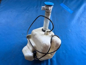 Rover 600/618/620/623 Windscreen Washer Bottle - Picture 1 of 6