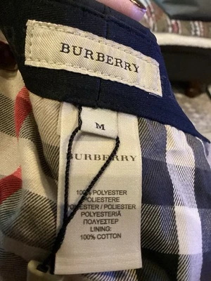 Burberry London Sombrero Plano Infantil Talla M 12 Meses Hecho en Italia Foto 1 de 4