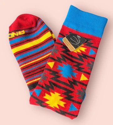 Calcetines AND1 Courtside Collection para hombre (diseño azteca) ~~ Nuevos con etiquetas Foto 1 de 3