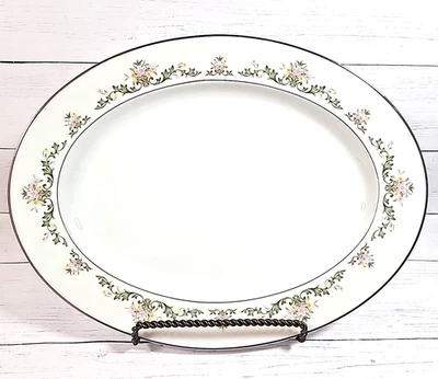 Plato ovalado contemporáneo de Noritake Fine China "principios de primavera" 2362 Foto 1 de 4