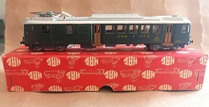 HAG H0 150.4 Carro ferroviario di SBB CLASSE RBe 4/4 II, AC, mai usato - Foto 1 di 17