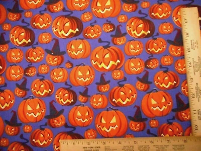 Tela de edredón de Halloween por yarda naranja aterrador calabazas brujas sombrero azul algodón C Foto 1 de 2