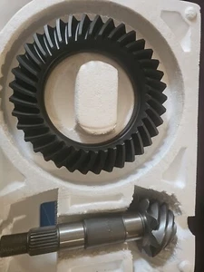 Motive Gear Differential Ring and Pinion D35-411; Replacement 4.11 for Dana 35 - Picture 1 of 14