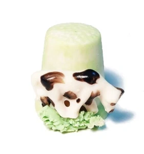 Dedal de vaca Holstein diseño 3D verde claro acabado mate vintage Joy Darus - Imagen 1 de 7