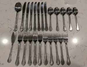 24 x EVENING STAR Oneida Northland Stainless Flatware Forks Spoons Knives - Picture 1 of 8
