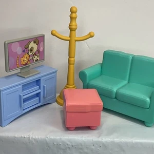 Muebles de salón para muñecas Toys R Us Happy Together. 5 piezas - Imagen 1 de 10