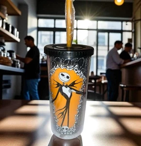 Vaso de viaje de Halloween taza de acrílico pajita pesadilla antes de Navidad Jack 20 oz - Imagen 1 de 6