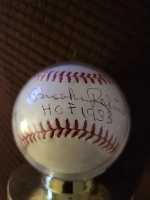 Brooks Robinson HOF Logo Signed Baseball JSA Cert Inscribed HOF 1983 In Case SC - Image 1 of 2