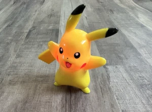 3" Pikachu Pokemon Nintendo Leuchtwangen Spielzeug 2013 - Bild 1 von 4