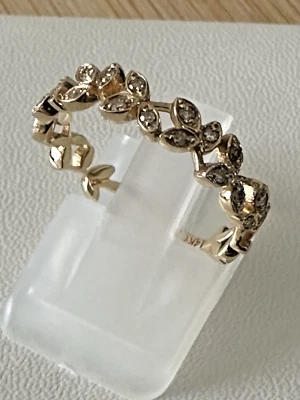 Banda de diamantes de oro rosa de 14kt talla 7 Foto 1 de 4