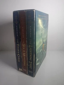 Percy Jackson and the Olympians Paperback Boxed Set (Books 1-3) . - Picture 1 of 10