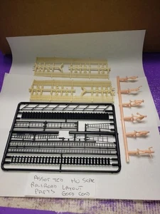 HO SCALE LADDERS FIRE ESCAPE STAIRS FENCE CONSTRUCTION PIECES, People 1:87 - Picture 1 of 11