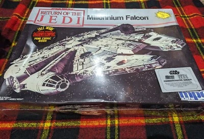 Star Wars: Return of the Jedi (1989) VINTAGE MPC Model Kit Millennium Falcon NIB - Image 1 of 4