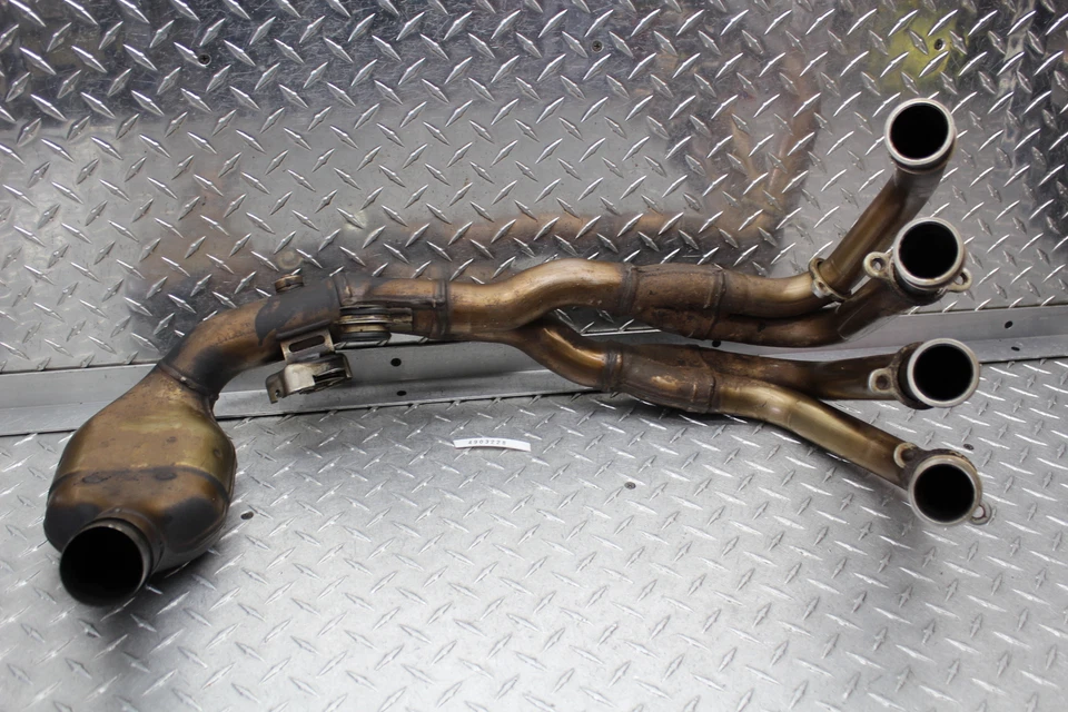 Honda CBR600RR 2008 colector de tubos de escape 18150-MFJ-A00 Foto 1 de 4