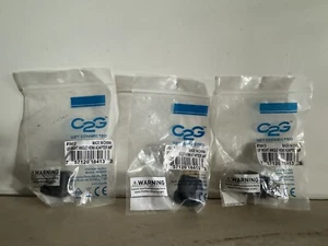 C2G 18413 UP Right Angle HDMI Adapter M/F (New in Package) X’3 Qty - Picture 1 of 4