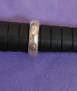 Antiker Sterling Silber Ring Größe 4. Abgerundetes Band mit Wellenmuster faszinierend - Bild 1 von 5