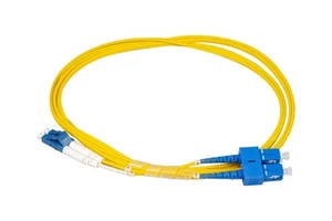 Patchcord LC duplex LC do SC SM 9/125 OS2 2m 40221 - Zdjęcie 1 z 1