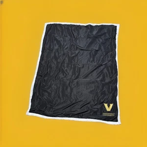 Vanderbilt Commodores Sweatshirt Blanket Throw MV Sport 58” X 48” - Picture 1 of 1