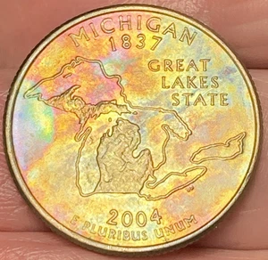 2004-P Michigan State Quarter Beautiful Lustrous Gold/Rainbow Toned Coin XF  #46 - Picture 1 of 12