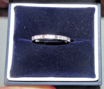 Oro Blanco 14Kt 3/4ct. tw. Anillo de eternidad de diamantes con tablero de puntos talla 7 Foto 1 de 4