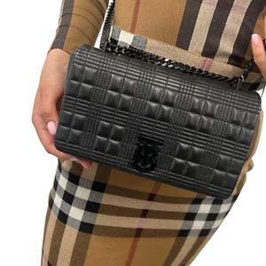 Burberry Quilted Black Leather Lola Shoulder Bag Made In Italy - Picture 1 of 13