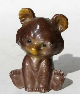 Estatuilla de oso de peluche cerámica porcelana pintada a mano sentado adorable estatuilla de colección - Imagen 1 de 1