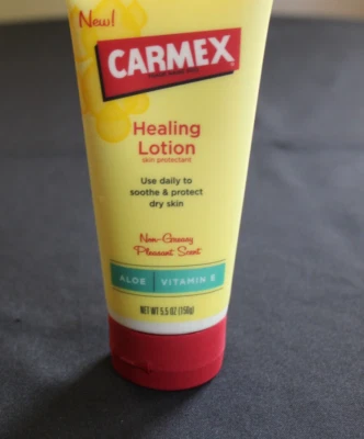 Loción curativa Carmex tamaño completo 5,5 oz cada uno aloe vitamina E rara Foto 1 de 4