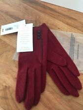 NWT “A Touch Of Cashmere” Burgundy/Red/Wine Brown Buttons Ladies Gloves Dillards