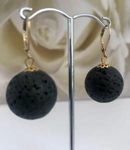 Pendientes criollos de piedra de lava 20mm negro, peinado chapado en oro - Imagen 1 de 4