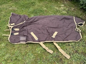 Shires Tempest 180 g standard neck 6’0” turnout waterproof rug - Picture 1 of 7