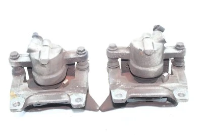 Pinzas traseras izquierda y derecha Smart Fortwo 2008-2015 U0614 Foto 1 de 4