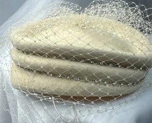 Vintage Sylvia New York St. Louis Women's Ivory Derby Woven Hat Net - Picture 1 of 11