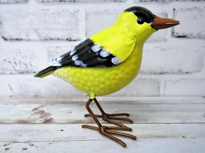 Kleine rustikale 8" lange Sommer amerikanische Goldfinke Metall Blech Lied Vogelfigur - Bild 1 von 4