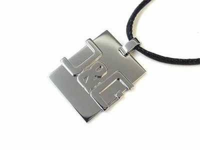 OFFERTA DOLCE & GABBANA Collana Cordoncino in Pelle Logo D&G Placca Argento/N... - Immagine 1 di 3