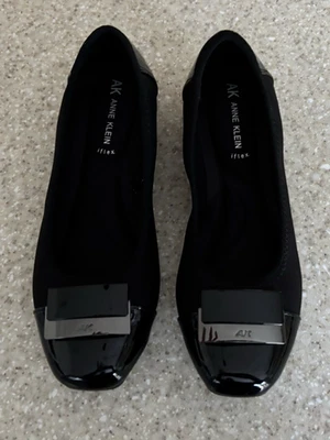 Anne Klein Women's AK Una2 Cap Toe Ballet Flat Buckle Accent size 7.5 US - Image 1 of 4