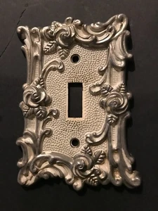 Verzierte Schalterplattenabdeckung American Tack & HDWE. 60T 1967 - Bild 1 von 2