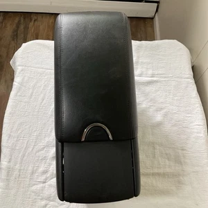 2008-2013 INFINITI G37 FX 35 CENTER CONSOLE STORAGE CUP HOLDER ARM REST OEM BOX - Picture 1 of 9