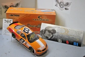 2004 Martin Truex Jr C2 - Richie Evans 1/24 Action NASCAR Diecast Autographed - Picture 1 of 2