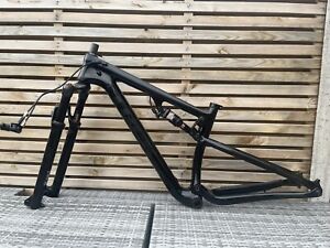 Trek Superfly 9.9 Full Suspension Carbon Frame With Rockshox SID World Cup  - 29
