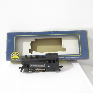 AHM RIVAROSSI TRAIN HO SCALE 0-4-0 BOOSTER NEW YORK CENTRAL 31 N.Y.C LOCOMOTIVE - Picture 1 of 18
