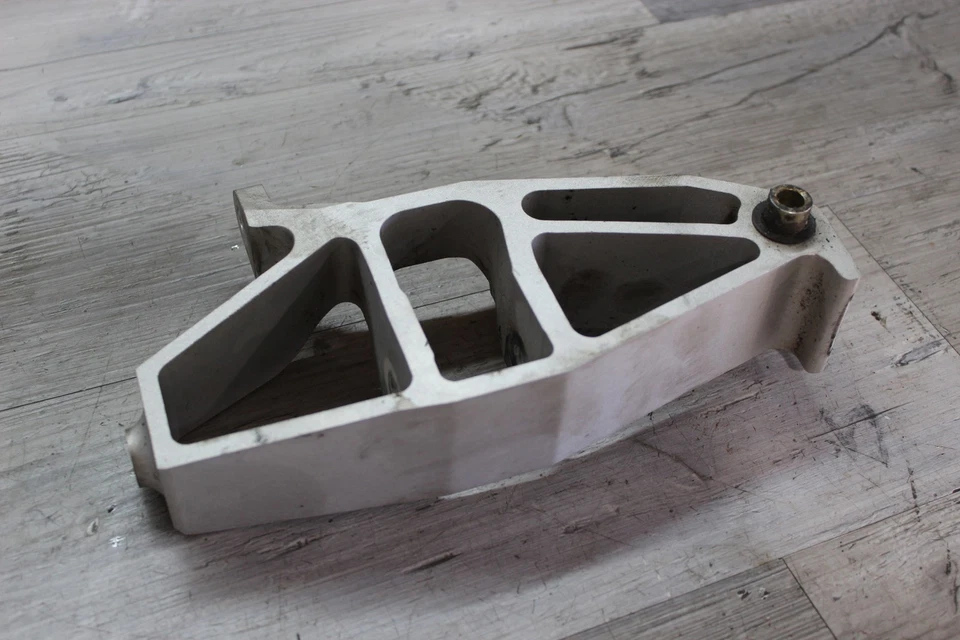 2015 Polaris Assault Rmk 800 левый передний руль шпиндель костяшки - Изображение 1 из 4